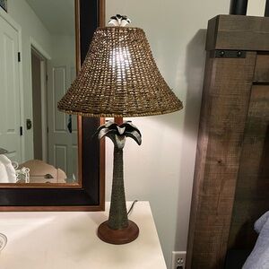 Woven Palm Tree Table Lamp